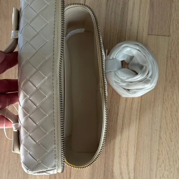 NWT Anthropologie Woven Top Handle Elegant Cream Handbag - Picture 9 of 10